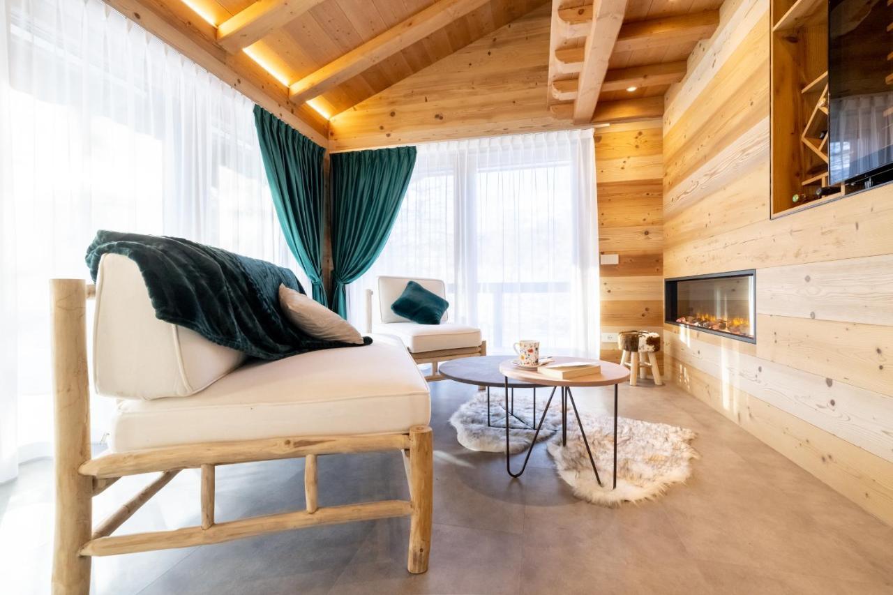 Chalet Imbosc'Che - 5 Beautiful Rooms In Charming B&B Livigno Zewnętrze zdjęcie