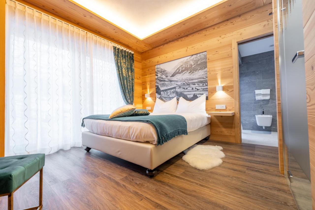 Chalet Imbosc'Che - 5 Beautiful Rooms In Charming B&B Livigno Zewnętrze zdjęcie