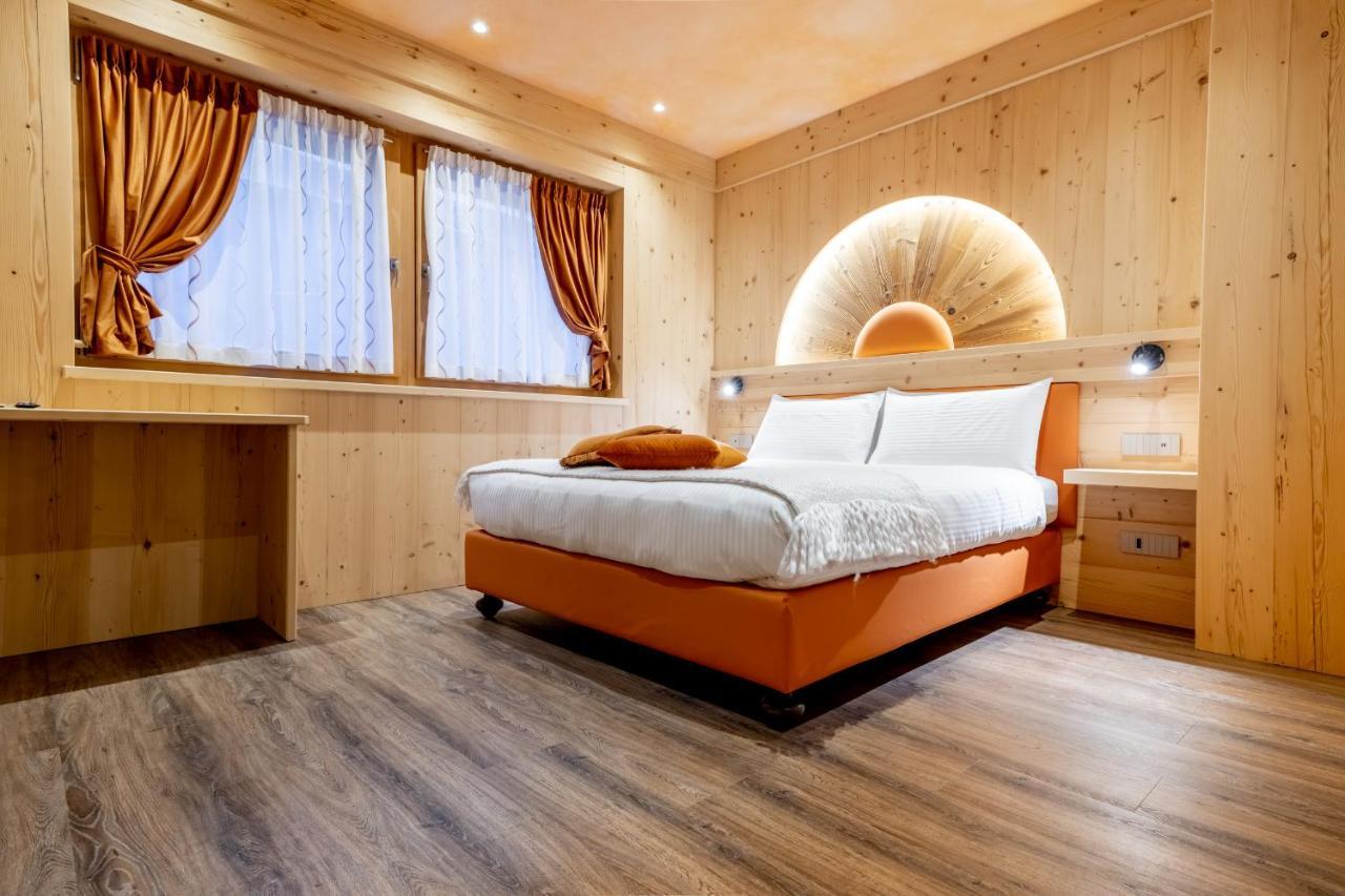 Chalet Imbosc'Che - 5 Beautiful Rooms In Charming B&B Livigno Zewnętrze zdjęcie